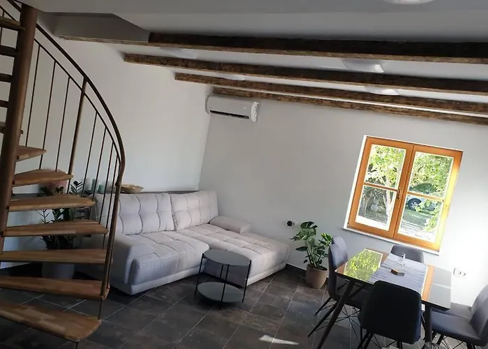 Secluded In An Orchard, Island Pasman Дом отдыха